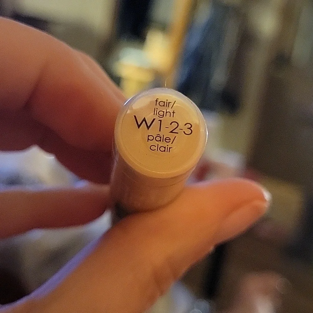 W123 L'Oreal Paris True Match Super Blendable Concealer 0.17-Fluid Med Deep